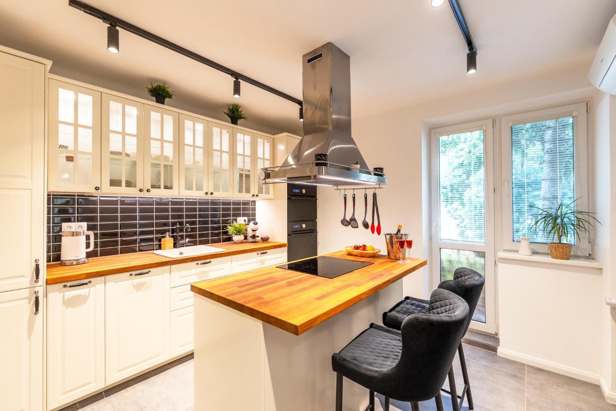 Quiet Apartment In New City Center, Nivy Bratislava Buitenkant foto