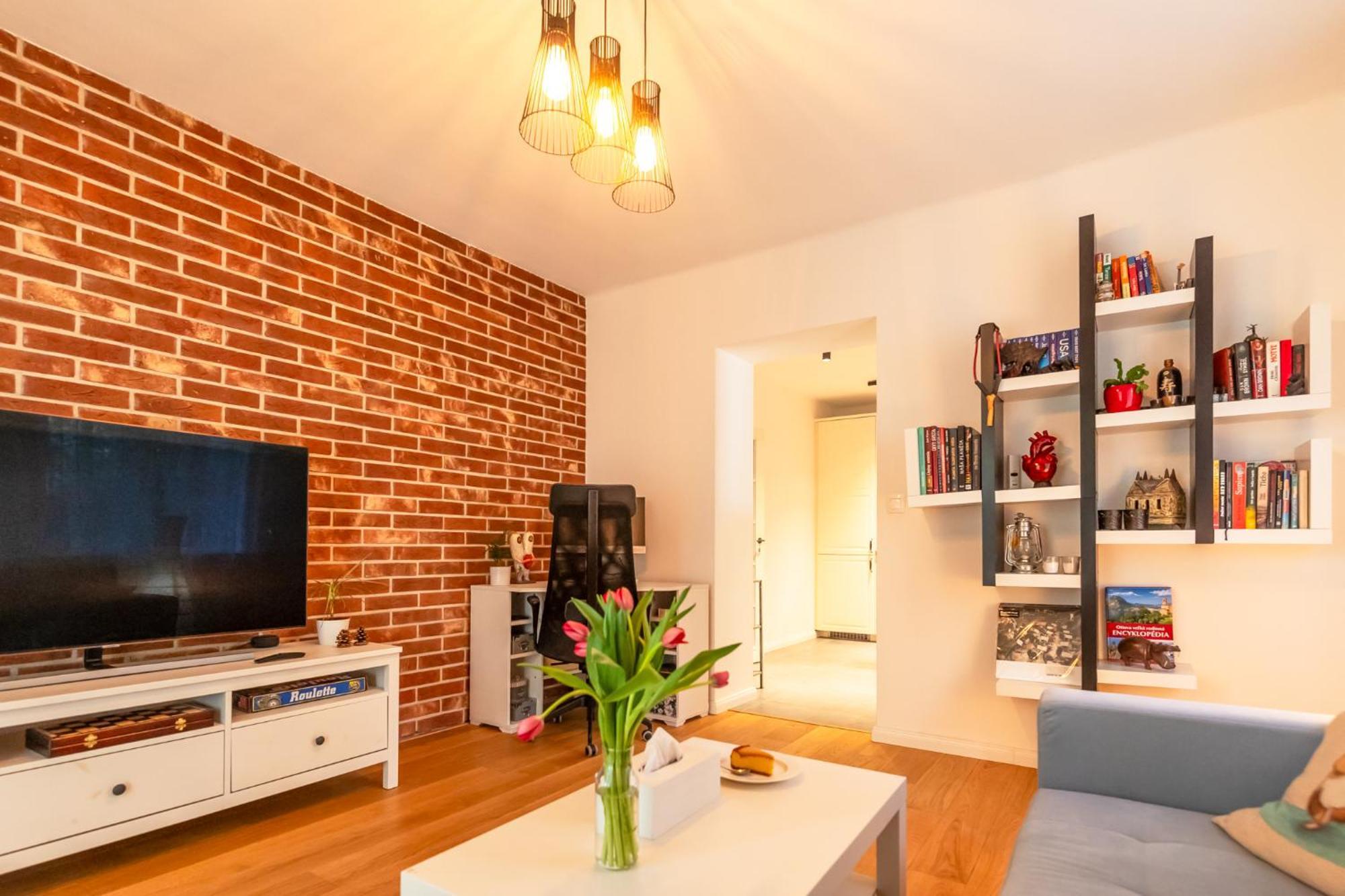 Quiet Apartment In New City Center, Nivy Bratislava Buitenkant foto